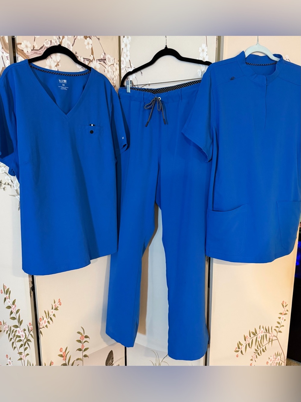 koi  NEXT GEN Women's Scrub Pants in Royal Blue